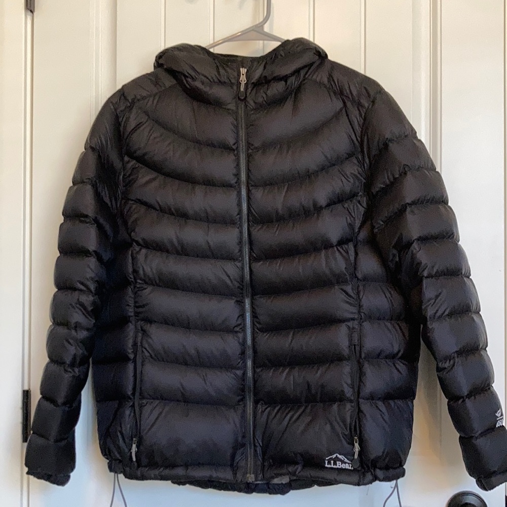 LL Bean 850 down fill jacket with hood